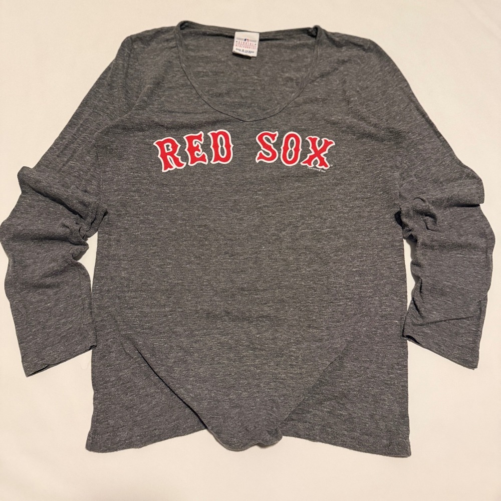5th & Ocean T-Shirt Women Large Grey Boston Red Sox MLB V-Neck Long Sleeve